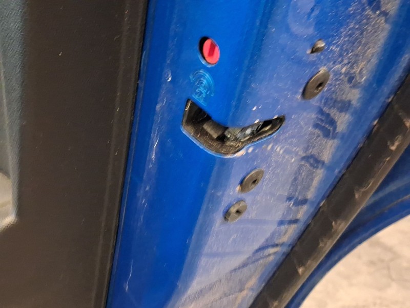 Recambio de cerradura puerta trasera derecha para peugeot 2008 ii (ud_, us_, uy_, uj_, ur_, uc_) 1.5 bluehdi 130 referencia OEM 