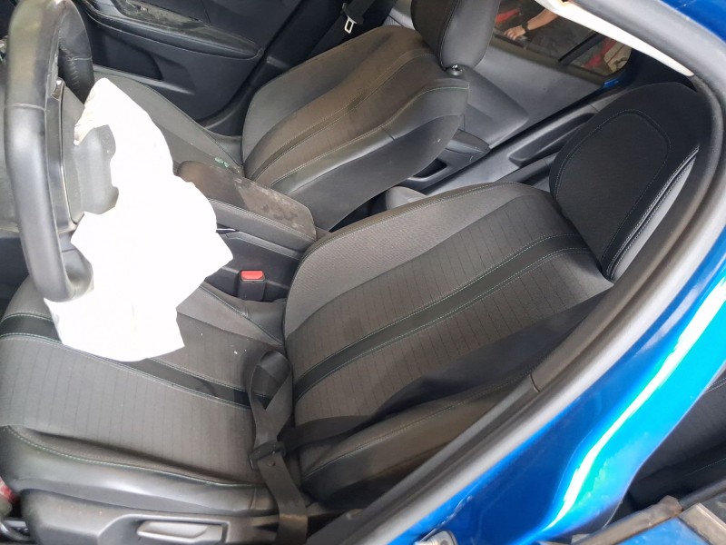 Recambio de asiento delantero izquierdo para peugeot 2008 ii (ud_, us_, uy_, uj_, ur_, uc_) 1.5 bluehdi 130 referencia OEM IAM  