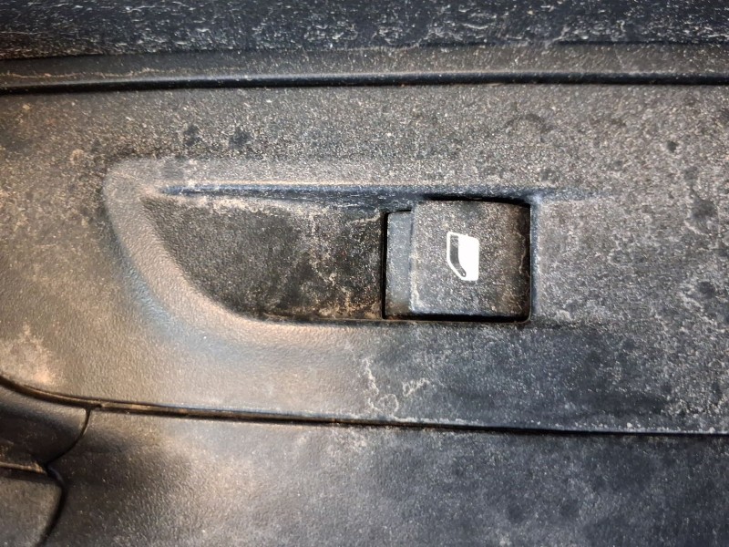 Recambio de mando elevalunas delantero derecho para peugeot 2008 ii (ud_, us_, uy_, uj_, ur_, uc_) 1.5 bluehdi 130 referencia OE
