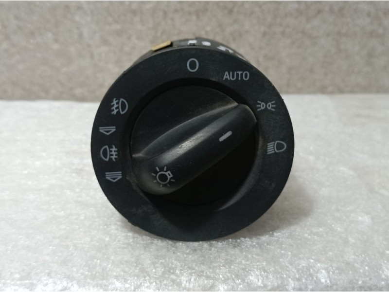 Recambio de mando luces para audi a6 berlina (4f2) 3.0 tdi quattro (165kw) referencia OEM IAM 4F1941531D  