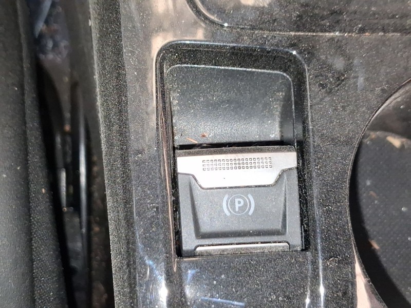 Recambio de palanca freno de mano para peugeot 2008 ii (ud_, us_, uy_, uj_, ur_, uc_) 1.5 bluehdi 130 referencia OEM IAM   
