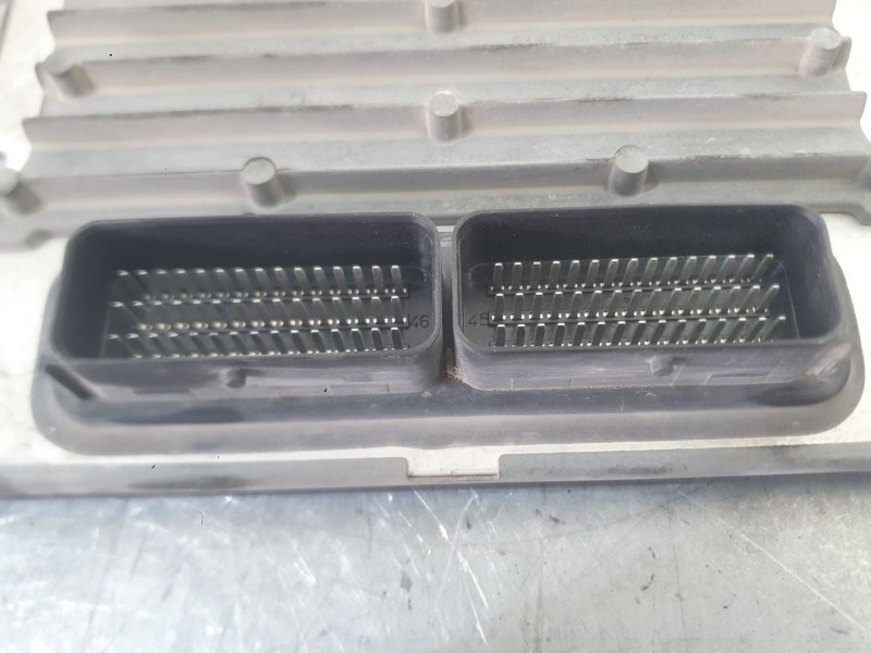 Recambio de centralita motor uce para chrysler neon ii 1.6 referencia OEM IAM 05293223AC  