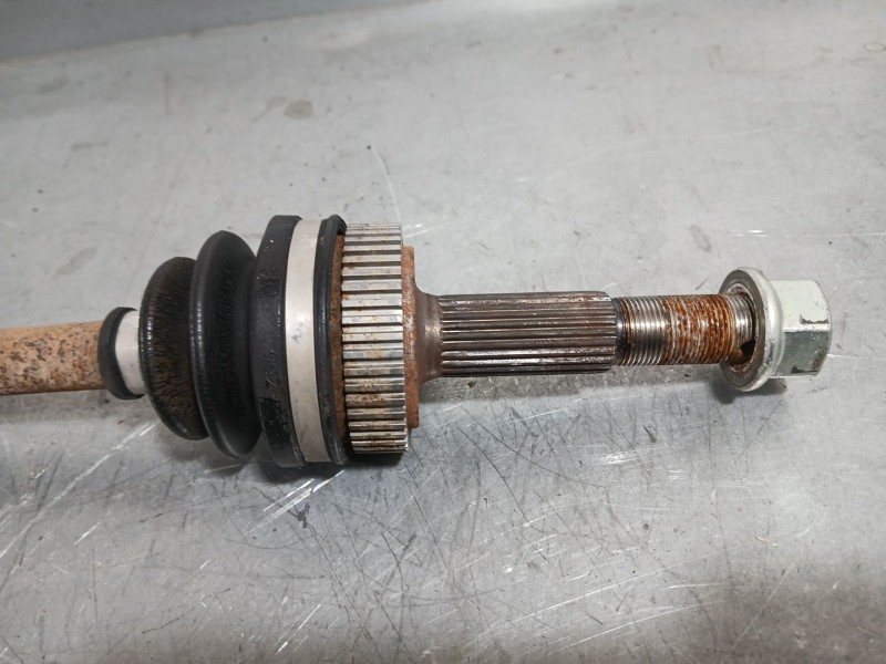 Recambio de transmision trasera derecha para nissan qashqai i (j10, nj10) 2.0 a las 4 ruedas referencia OEM IAM 39600JD60B  
