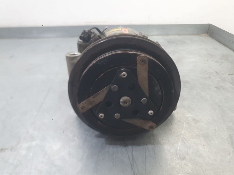 Recambio de compresor aire acondicionado para nissan almera ii hatchback (n16) 2.2 dci referencia OEM IAM 926009F510  