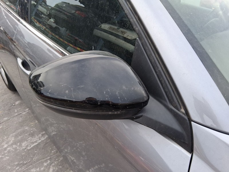 Recambio de retrovisor derecho para opel corsa f (p2jo) 1.2 (68) referencia OEM IAM 983758811T  