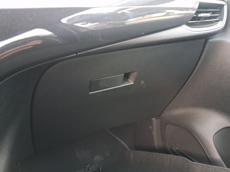 Recambio de guantera para opel corsa f (p2jo) 1.2 (68) referencia OEM IAM 98304294ZD  