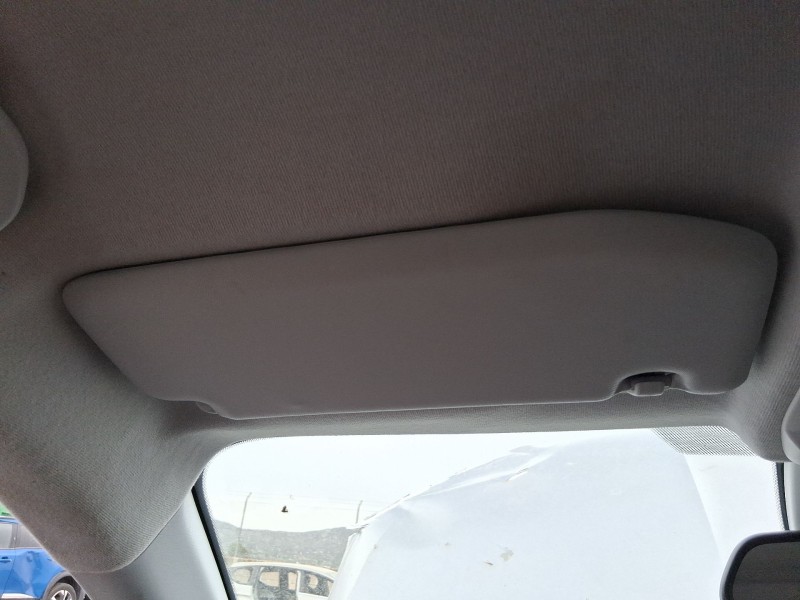 Recambio de parasol izquierdo para opel corsa f (p2jo) 1.2 (68) referencia OEM IAM 96738898PR  