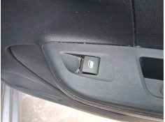 MANDO ELEVALUNAS TRASERO DERECHO 98044803ZD 