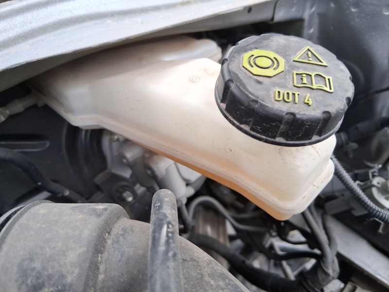 Recambio de bomba freno para opel corsa f (p2jo) 1.2 (68) referencia OEM IAM 1643581380  