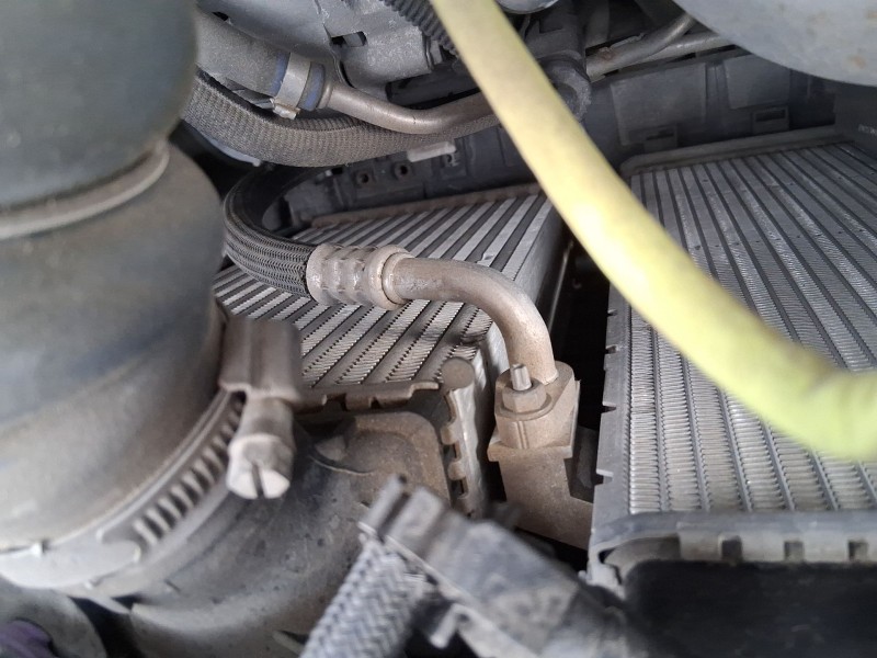 Recambio de intercooler para opel corsa f (p2jo) 1.2 (68) referencia OEM IAM 9824742280  