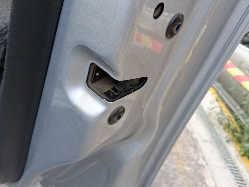 Recambio de cerradura puerta delantera derecha para volkswagen polo v (6r1, 6c1) 1.2 referencia OEM IAM 5K1837016H  