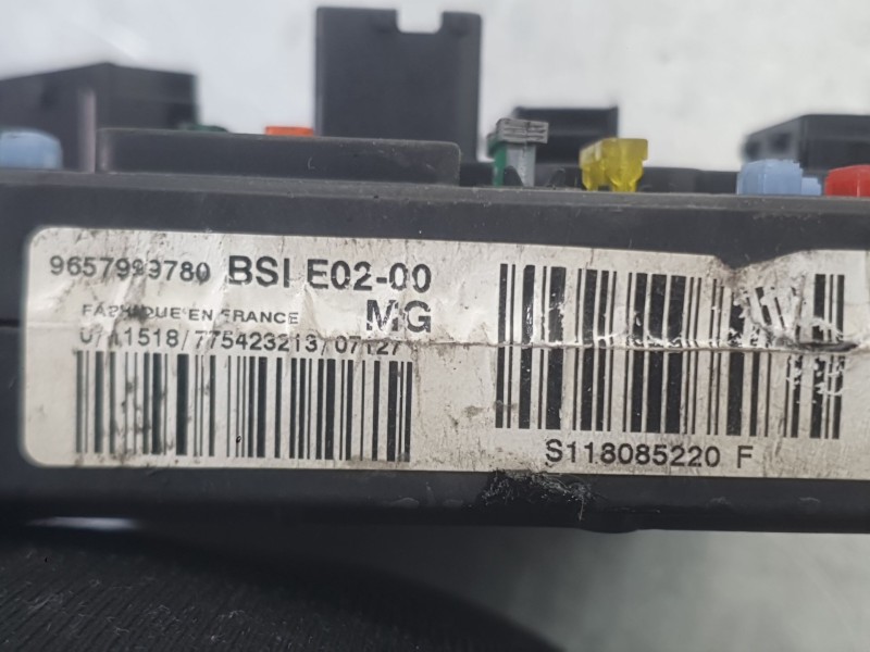 Recambio de caja reles / fusibles para citroën xsara picasso (n68) 1.6 hdi referencia OEM IAM 655671 BSI 