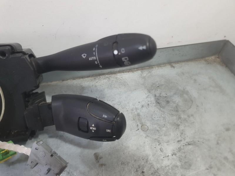 Recambio de mando luces y limpia para citroën xsara picasso (n68) 1.6 hdi referencia OEM IAM 96787401XT  