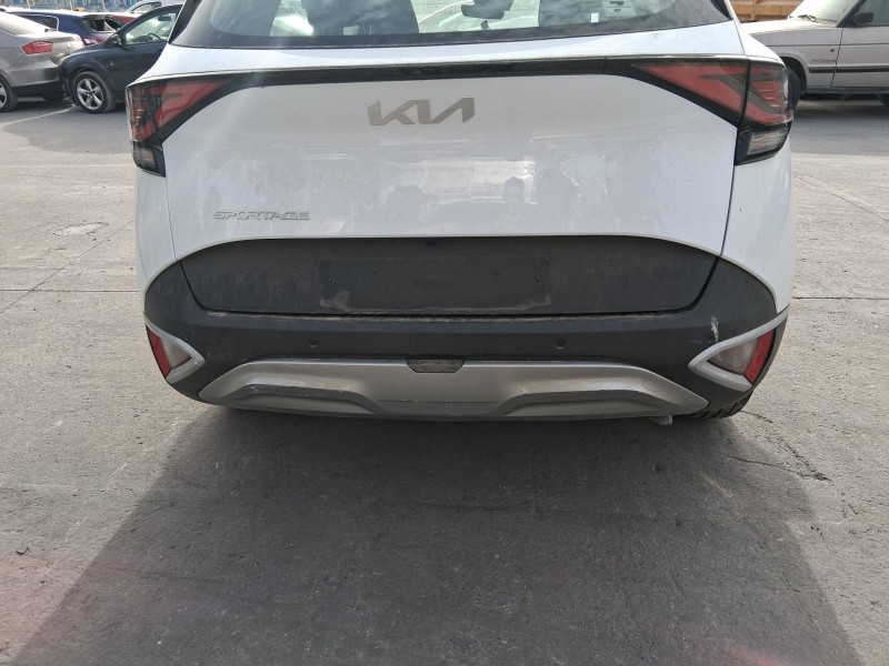 Recambio de paragolpes trasero para kia sportage v (nq5) 1.6 t-gdi referencia OEM IAM 86650R2610  
