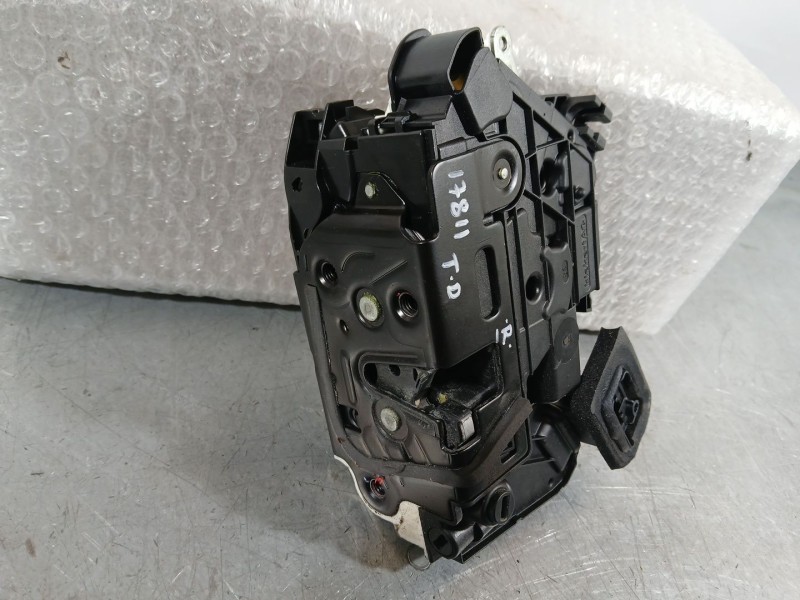 Recambio de cerradura puerta trasera derecha para volkswagen golf sportsvan vii (am1, an1) 1.4 tsi referencia OEM IAM 5K4839016A