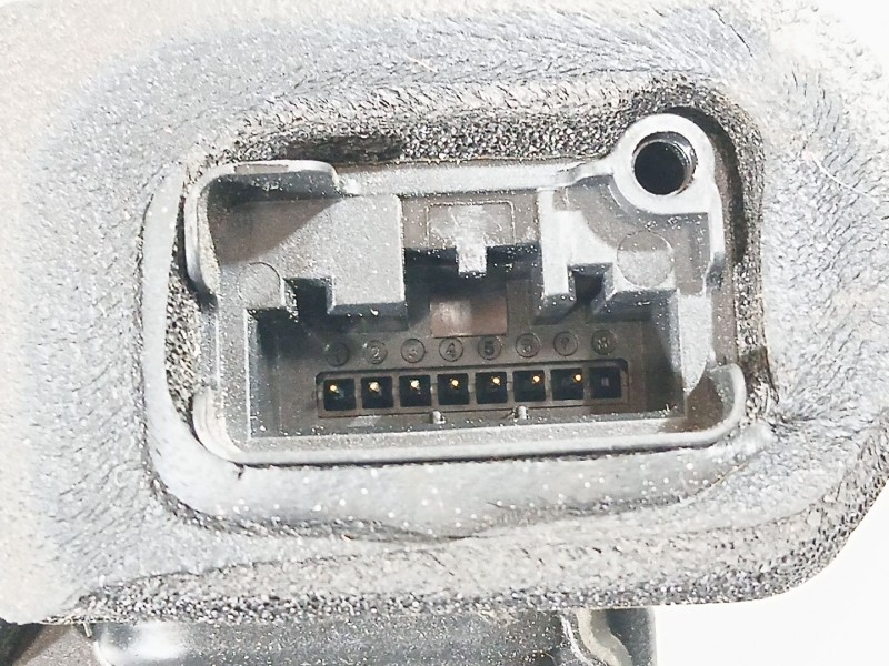 Recambio de cerradura puerta trasera derecha para volkswagen golf sportsvan vii (am1, an1) 1.4 tsi referencia OEM IAM 5K4839016A