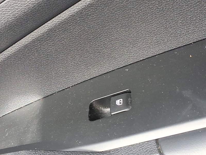 Recambio de mando elevalunas delantero derecho para kia sportage v (nq5) 1.6 t-gdi referencia OEM IAM 93581R2200  