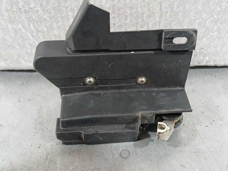 Recambio de cerradura puerta delantera derecha para dacia sandero iii 1.0 tce 90 referencia OEM IAM 805028269R  