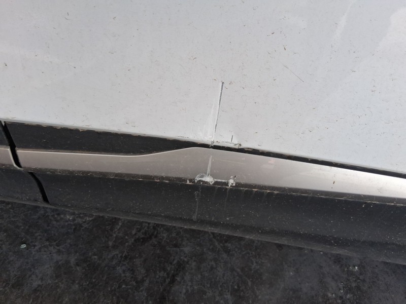 Recambio de puerta trasera izquierda para kia sportage v (nq5) 1.6 t-gdi referencia OEM IAM 77003R2000 TOCADA 