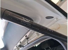 AMORTIGUADORES MALETERO / PORTON 81830R2000 