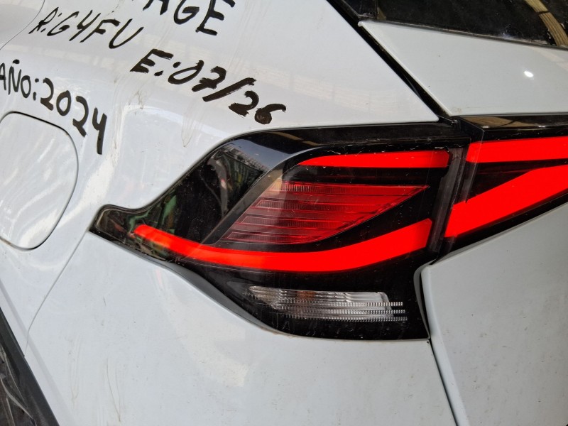 Recambio de piloto trasero izquierdo exterior para kia sportage v (nq5) 1.6 t-gdi referencia OEM IAM 92401R2600  