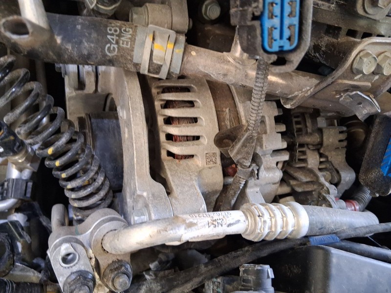 Recambio de alternador para kia sportage v (nq5) 1.6 t-gdi referencia OEM IAM 373002M420  