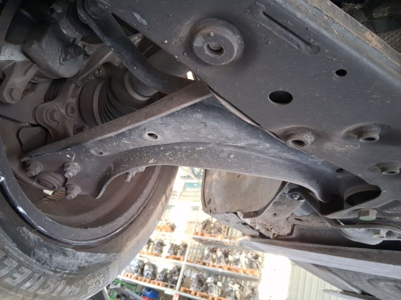 Recambio de brazo suspension inferior delantero derecho para kia sportage v (nq5) 1.6 t-gdi referencia OEM IAM 54501N9000  