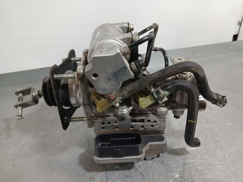 Recambio de abs para toyota auris (-e18) 1.8 hybrid (zwee186) referencia OEM IAM 4405002670 C/BOMBA Y SERVOFRENO 