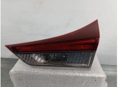 Recambio de piloto trasero derecho interior para toyota auris (-e18) 1.8 hybrid (zwee186) referencia OEM IAM 8158102460  