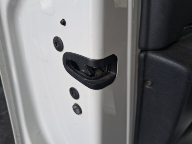 Recambio de cerradura puerta delantera izquierda para peugeot 5008 ii (mc_, mj_, mr_, m4_) 1.6 bluehdi 115 (mcbhxh, mcbhxw) refe