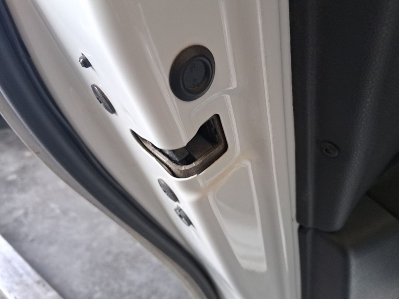 Recambio de cerradura puerta trasera izquierda para peugeot 5008 ii (mc_, mj_, mr_, m4_) 1.6 bluehdi 115 (mcbhxh, mcbhxw) refere