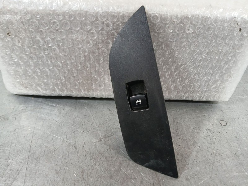 Recambio de mando elevalunas delantero derecho para bmw x1 (e84) sdrive 18 d referencia OEM IAM 61316935534  