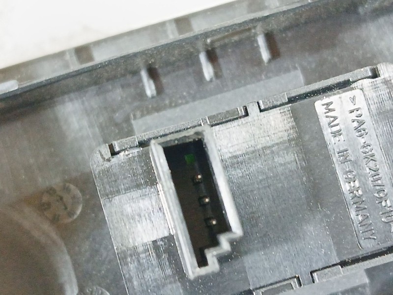 Recambio de mando elevalunas delantero derecho para bmw x1 (e84) sdrive 18 d referencia OEM IAM 61316935534  