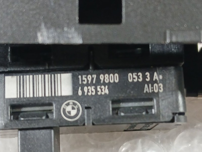 Recambio de mando elevalunas delantero derecho para bmw x1 (e84) sdrive 18 d referencia OEM IAM 61316935534  