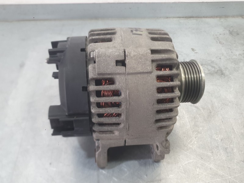 Recambio de alternador para volkswagen golf v (1k1) 1.9 tdi referencia OEM IAM 06F903023FX 06F903023F 