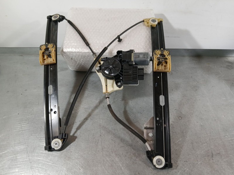 Recambio de elevalunas delantero derecho para seat arona (kj7, kjp) 1.0 tsi referencia OEM IAM 6F9837462E  ELECTRICO