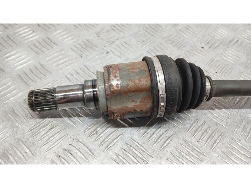 Recambio de transmision delantera derecha para mitsubishi space star (a00) motion referencia OEM IAM 3815A428  