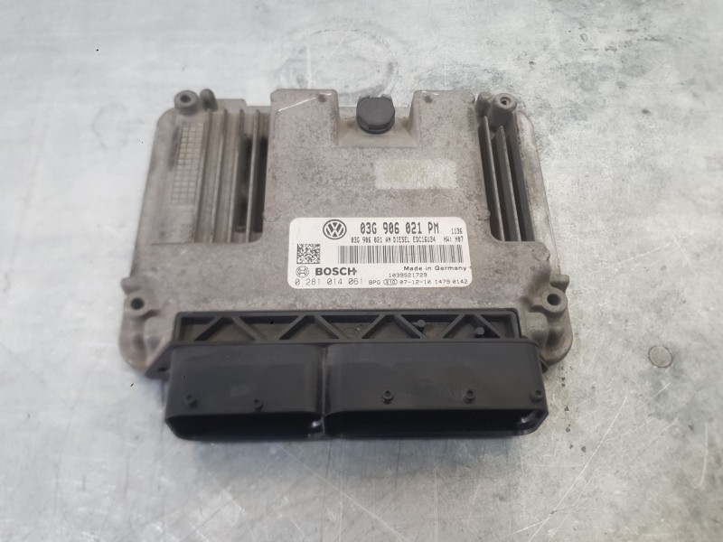 Recambio de centralita motor uce para volkswagen golf v (1k1) 1.9 tdi referencia OEM IAM 03G906021PM  