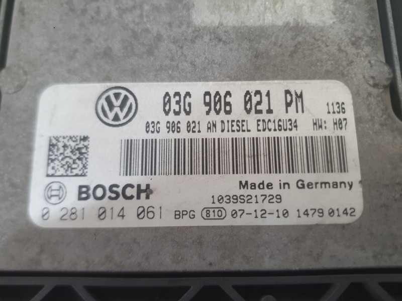 Recambio de centralita motor uce para volkswagen golf v (1k1) 1.9 tdi referencia OEM IAM 03G906021PM  