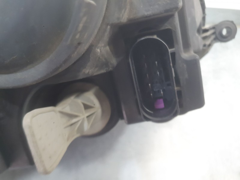 Recambio de faro izquierdo para volkswagen golf v (1k1) 1.9 tdi referencia OEM IAM 1K6941029T  