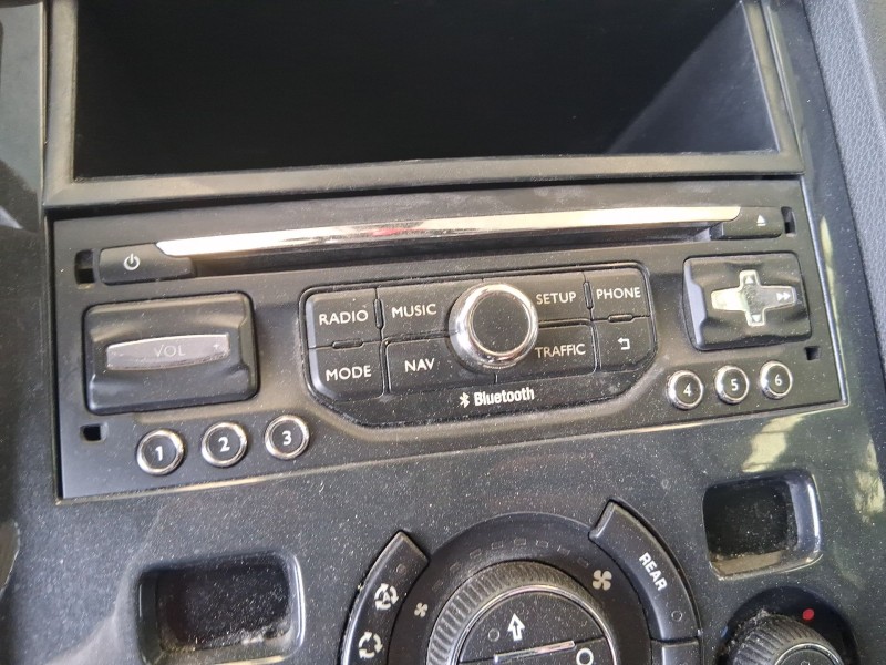 Recambio de sistema audio / radio cd para peugeot 5008 ii (mc_, mj_, mr_, m4_) 1.6 bluehdi 115 (mcbhxh, mcbhxw) referencia OEM I
