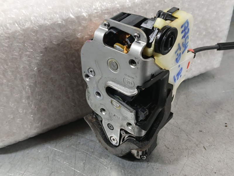 Recambio de cerradura puerta trasera derecha para opel mokka / mokka x (j13) 1.6 cdti (_76) referencia OEM IAM 13579546  