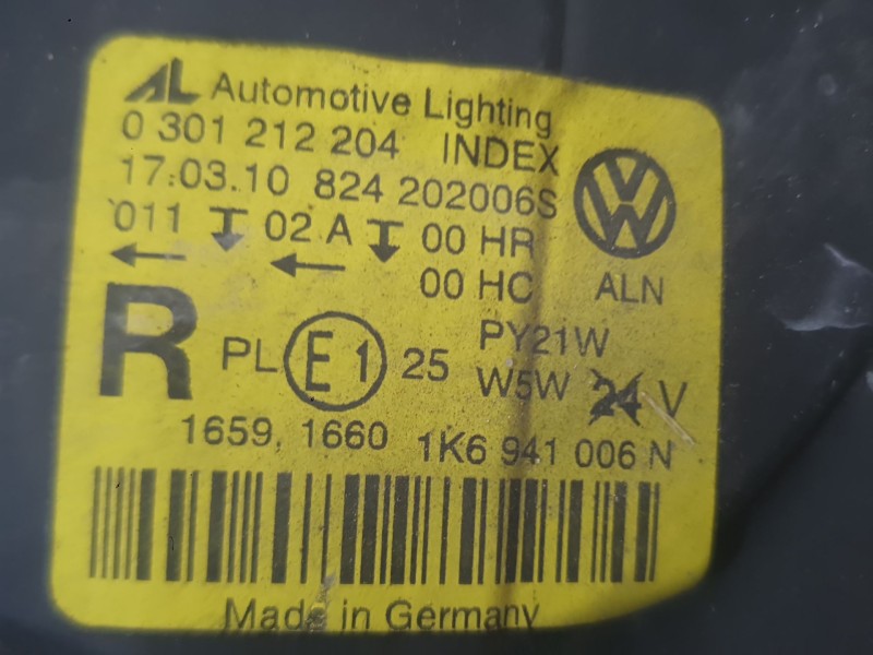 Recambio de faro derecho para volkswagen golf v (1k1) 1.9 tdi referencia OEM IAM 1K6941030T  