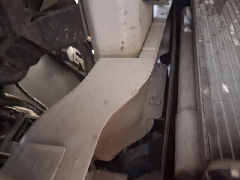 Recambio de refuerzo paragolpes delantero para peugeot 5008 ii (mc_, mj_, mr_, m4_) 1.6 bluehdi 115 (mcbhxh, mcbhxw) referencia 