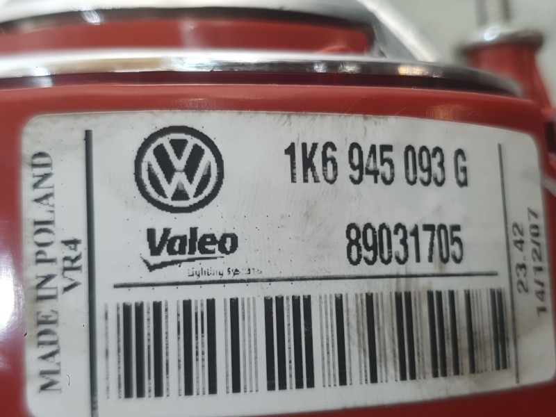 Recambio de piloto trasero izquierdo interior para volkswagen golf v (1k1) 1.9 tdi referencia OEM IAM 1K6945093E  