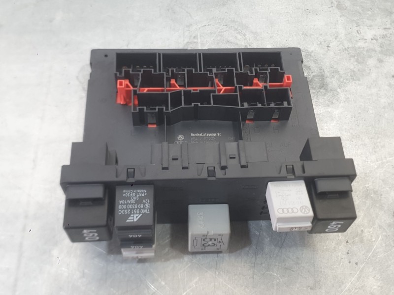 Recambio de caja reles / fusibles para volkswagen golf v (1k1) 1.9 tdi referencia OEM IAM 1K0937124K  