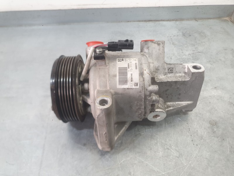 Recambio de compresor aire acondicionado para dacia sandero ii (b8_) 1.5 blue dci 95 (b8jl) referencia OEM IAM 926001571R  