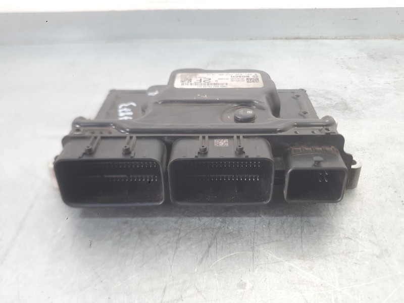Recambio de centralita motor uce para dacia sandero ii (b8_) 1.5 blue dci 95 (b8jl) referencia OEM IAM 237104328S  