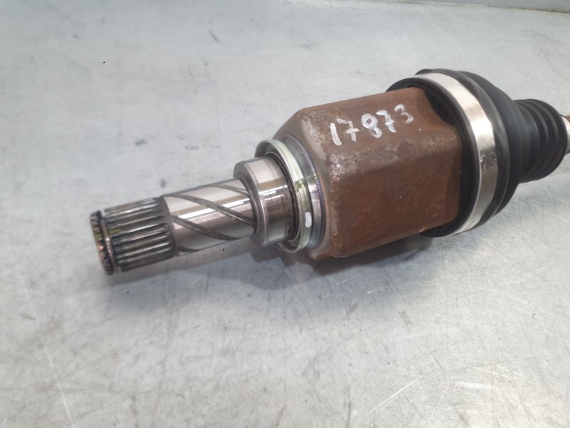 Recambio de transmision delantera izquierda para dacia sandero ii (b8_) 1.5 blue dci 95 (b8jl) referencia OEM IAM 391014946R  