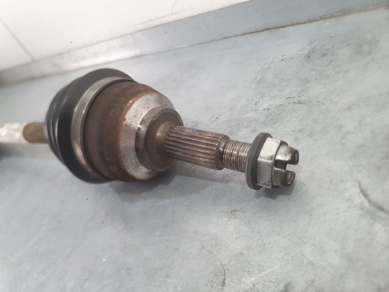 Recambio de transmision delantera izquierda para dacia sandero ii (b8_) 1.5 blue dci 95 (b8jl) referencia OEM IAM 391014946R  